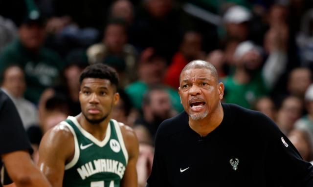 五连败，雄鹿危机四伏：双巨头缺帮手