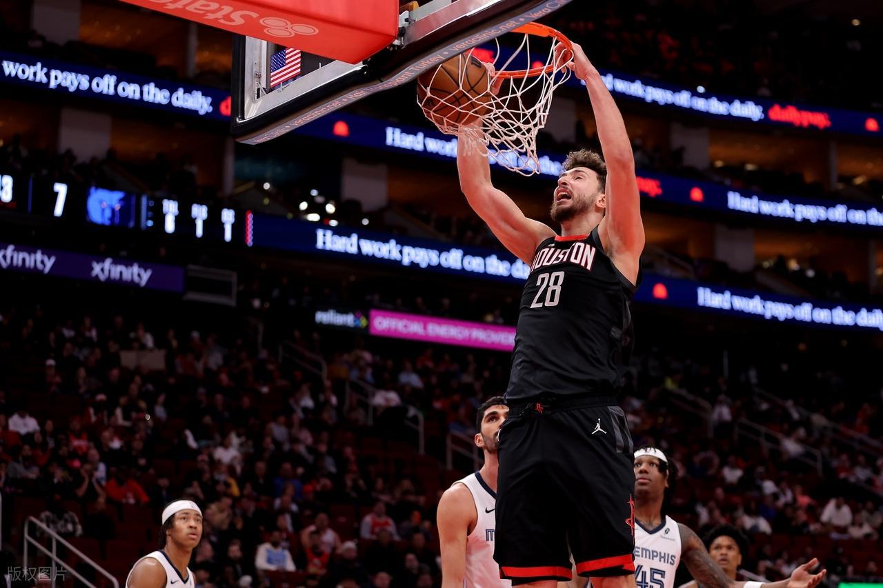 开云APP-狂轰33+8+2！杜兰特三分杀死比赛！申京追平大梦，阿门生涯新高！